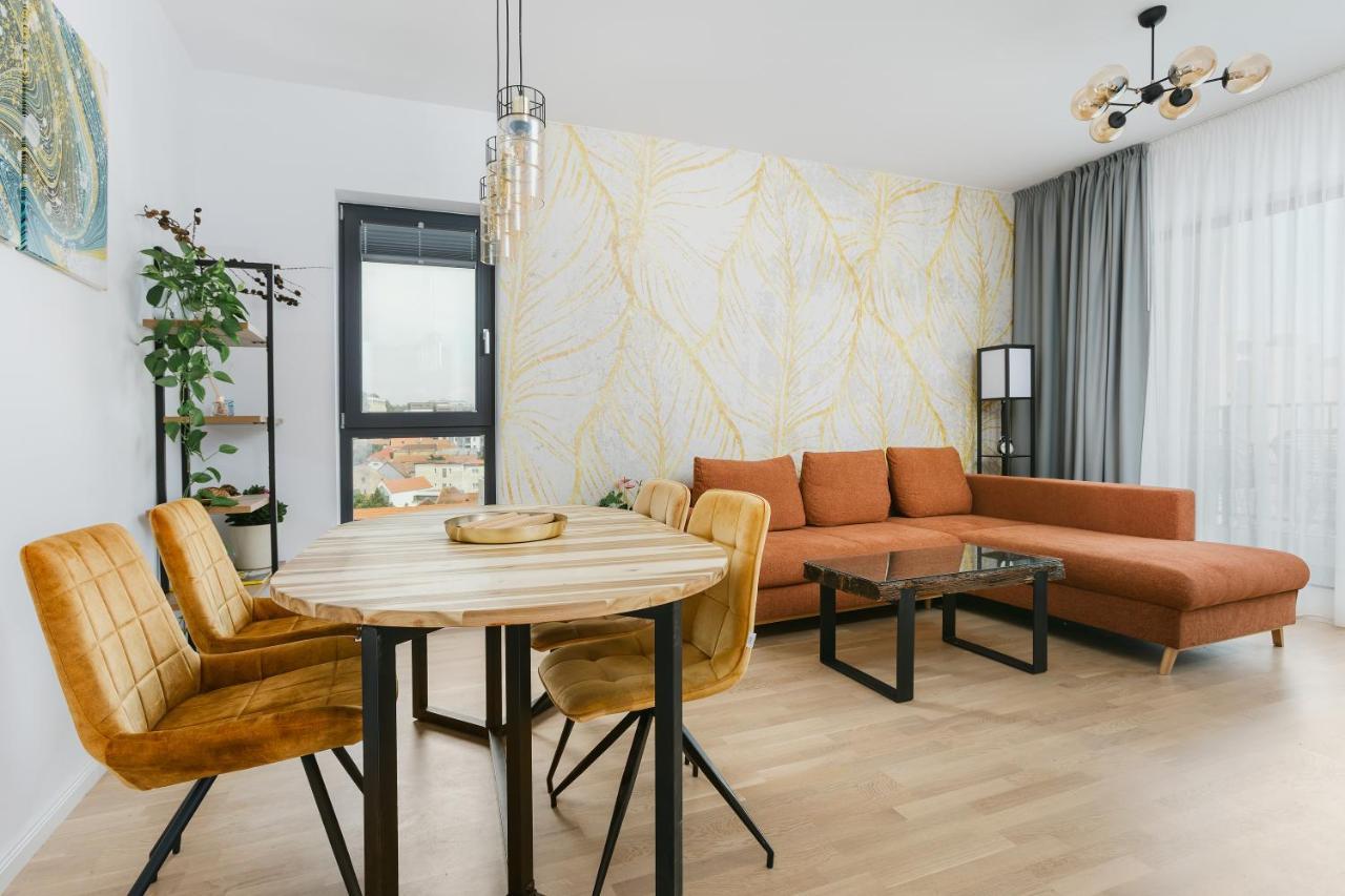 The Forest - Luxe Central Apt With Free Secured Parking براشوف المظهر الخارجي الصورة